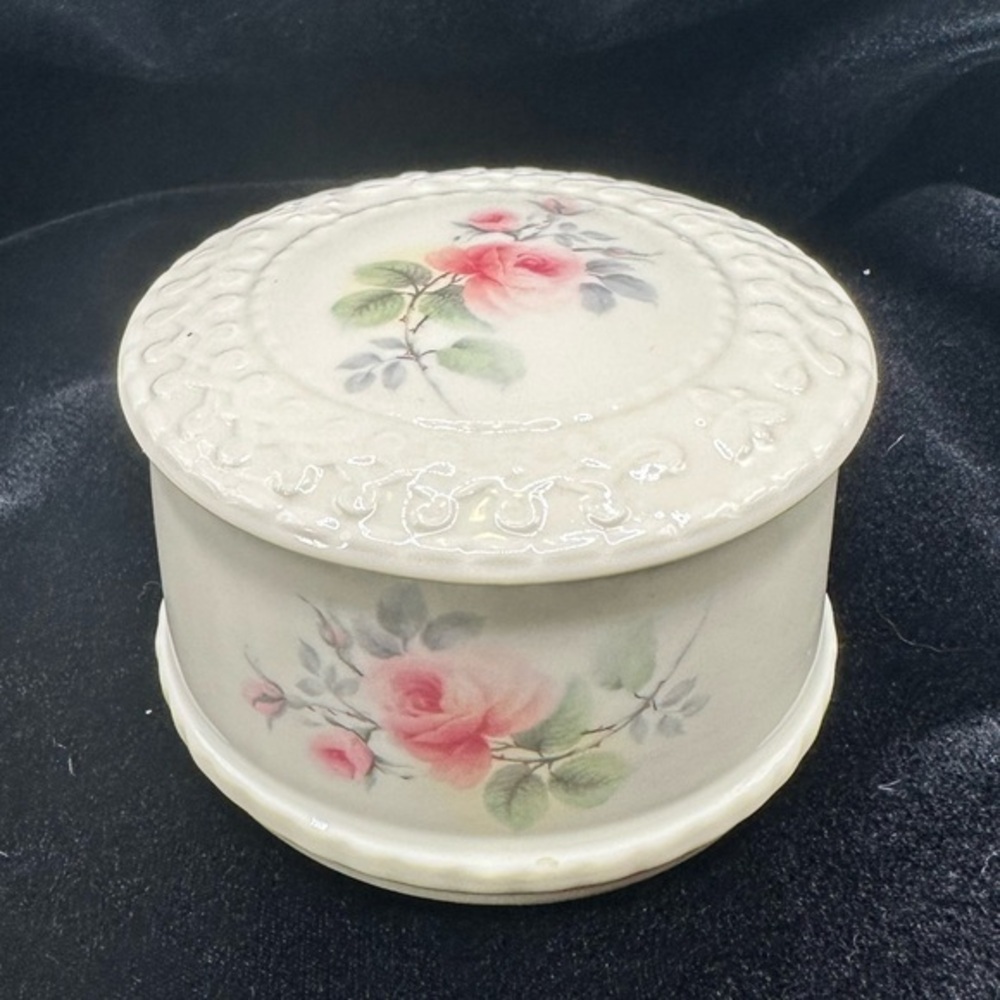 Donegal Irish Parian Rose China Trinket Box